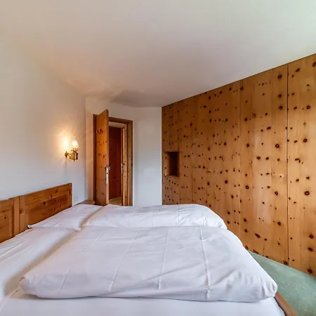 Chesa Saluver - Celerina Apartamento *